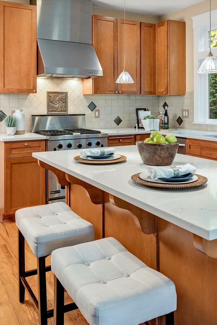 Kirkland House: 412 15th Avenue