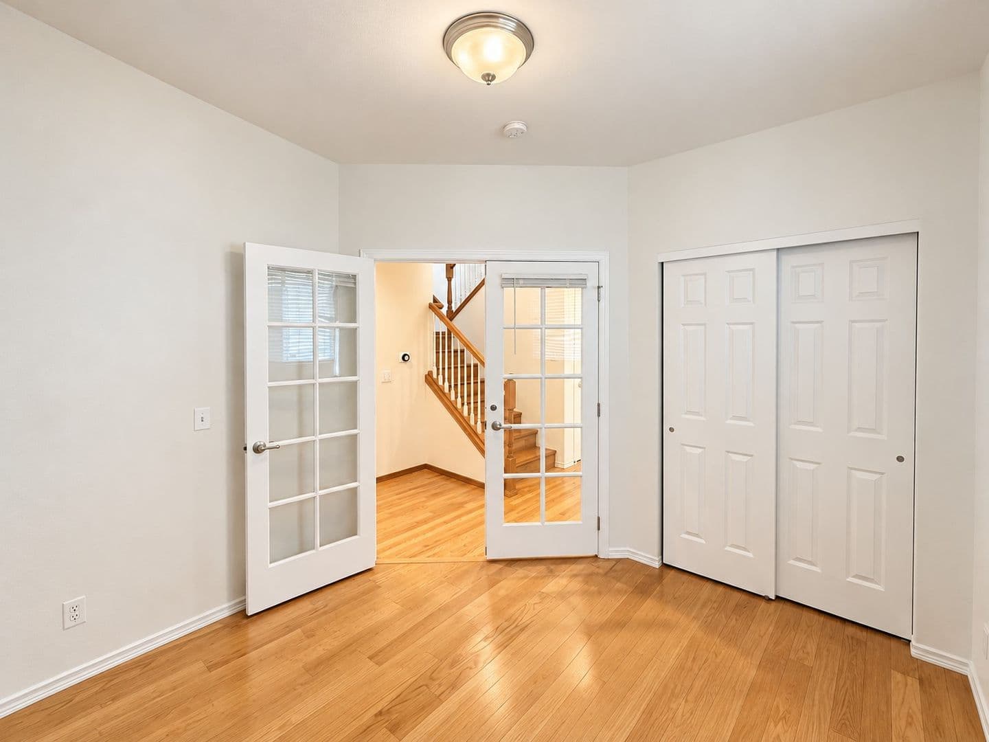 Lynnwood House: 4223 144th Street SW