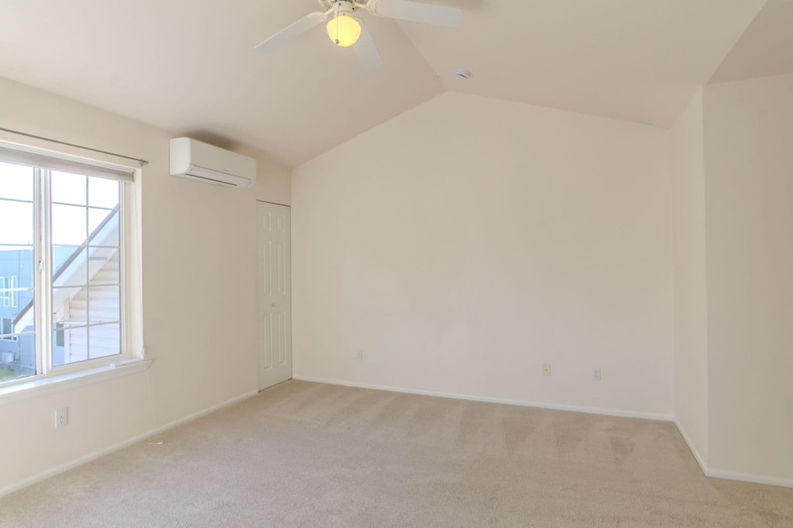 Seattle Townhome: 2761 NW 65th Street