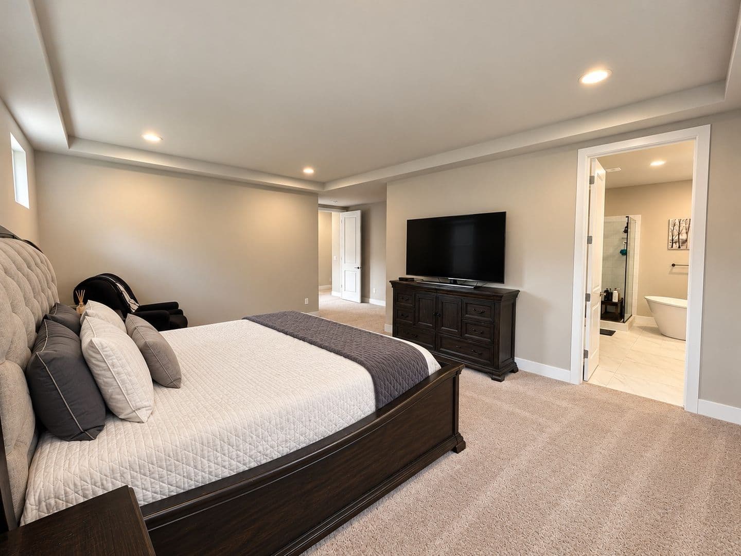 Lake Stevens House: 11418 143rd Drive NE