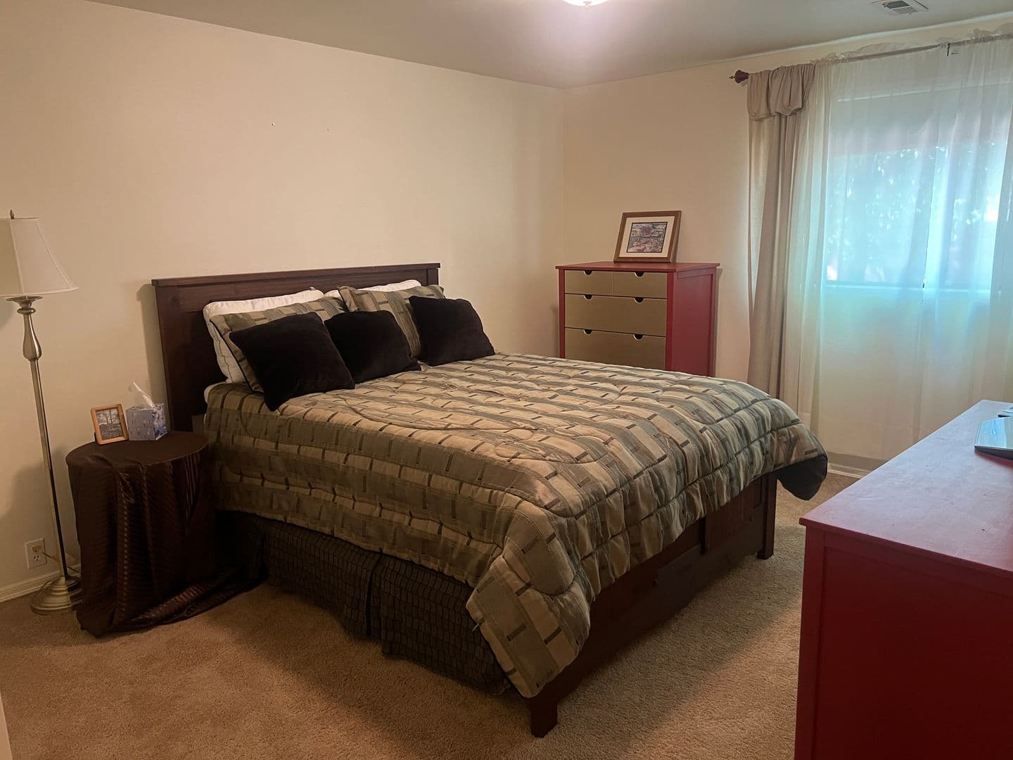 Bellevue House: 6817 129th Pl SE