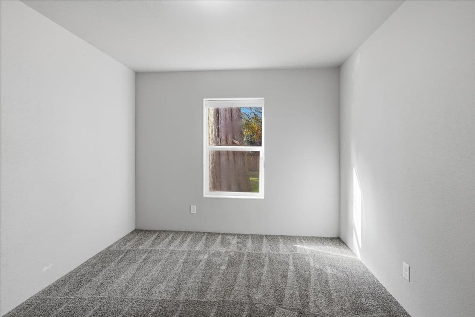 Granite Falls House: 13012 View Place