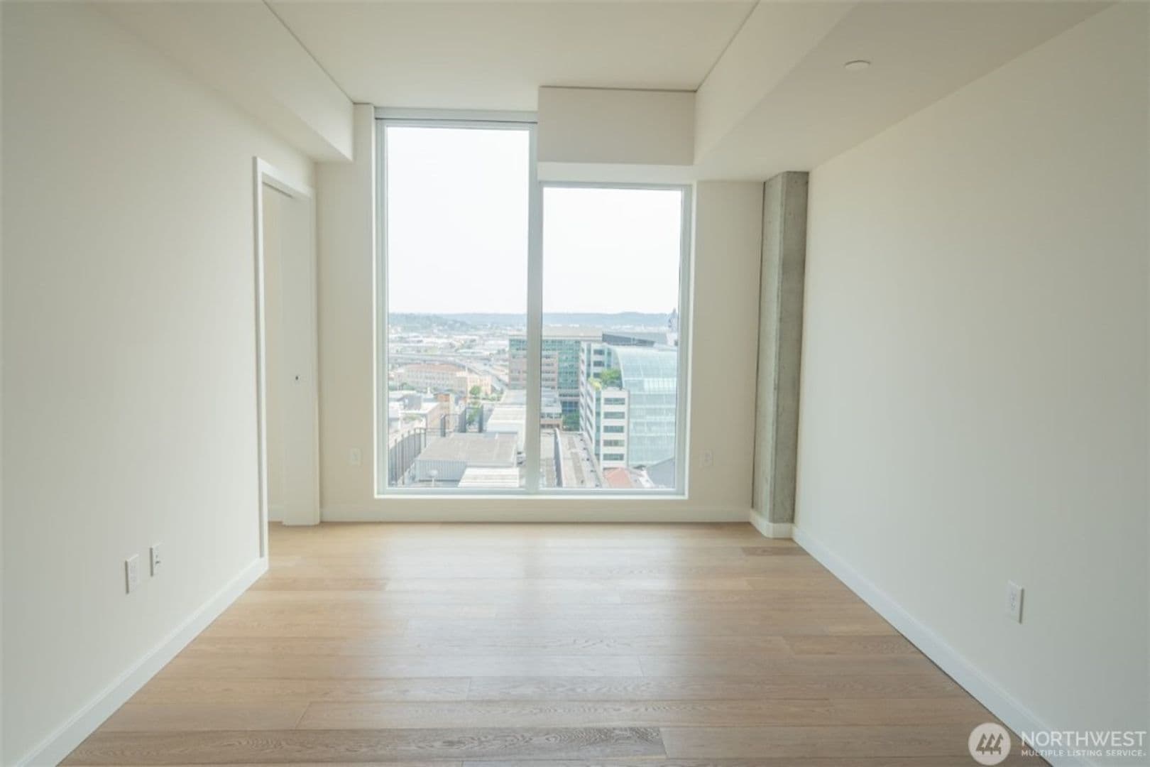 Seattle Condo: 450 S Main Street #1605