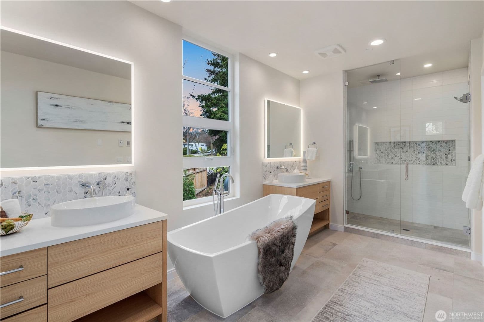 Kirkland House: 1309 Market Street