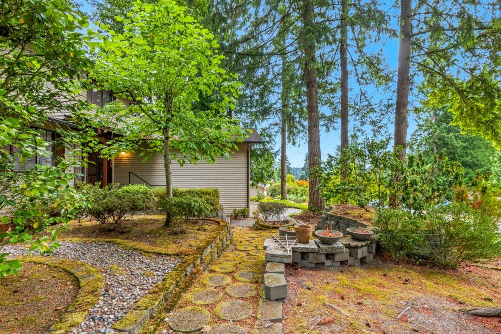 Bothell House: 10612 NE 154th Place