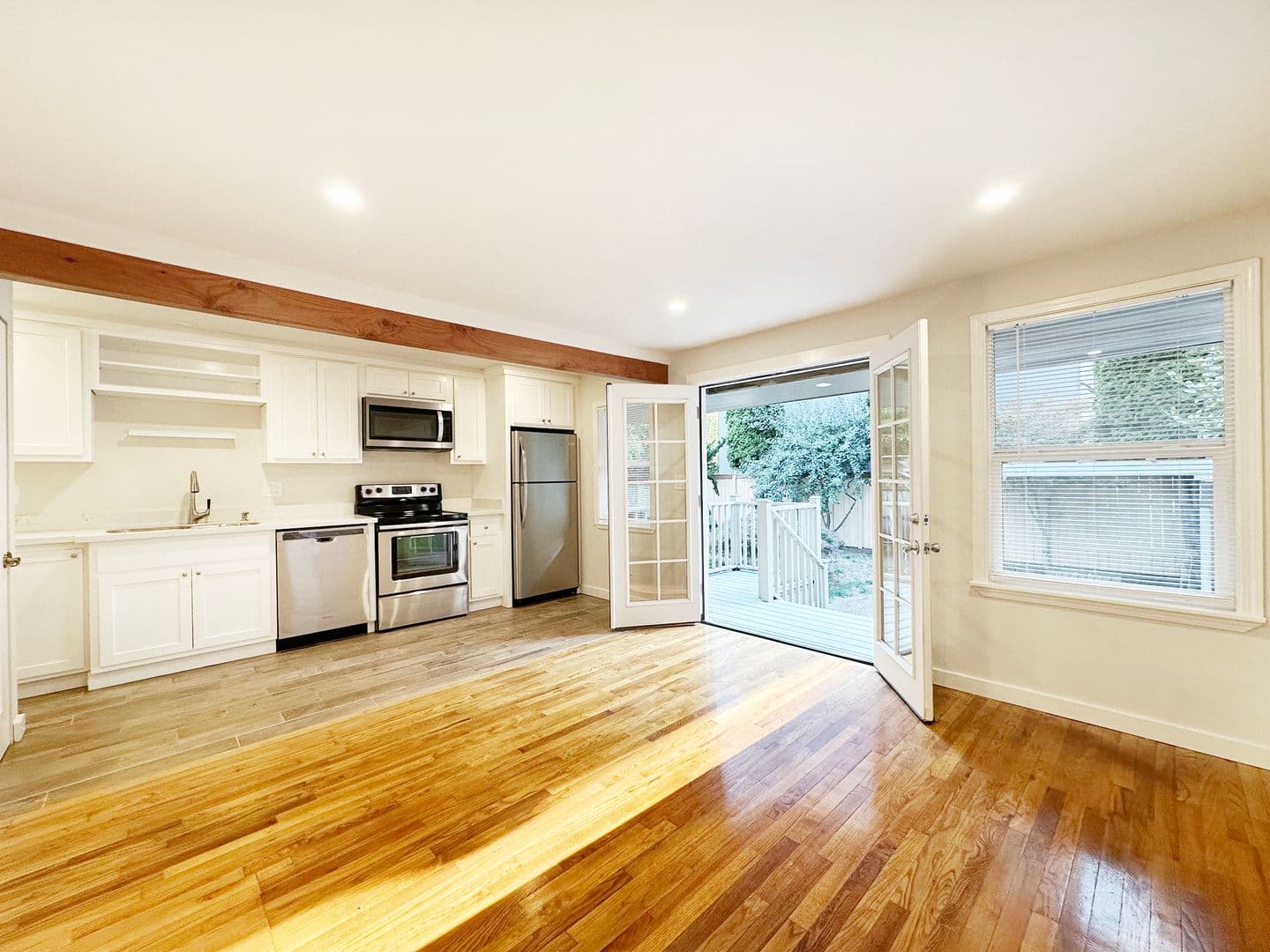Seattle House: 1111 34th Ave