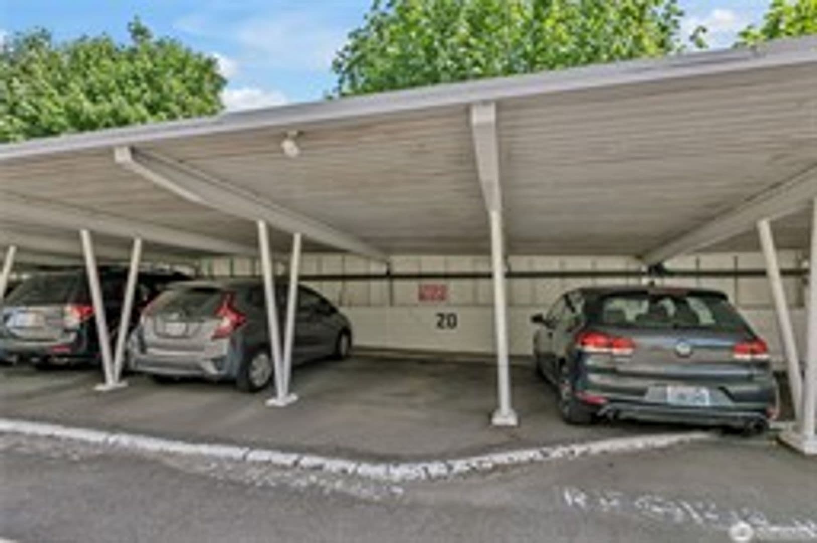 Seattle Condo: 1800 Taylor Avenue N #210