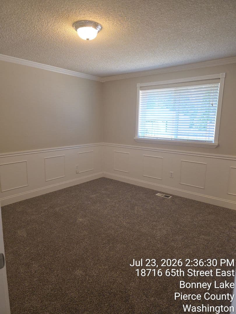 Bonney Lake House: 18716 65th St E