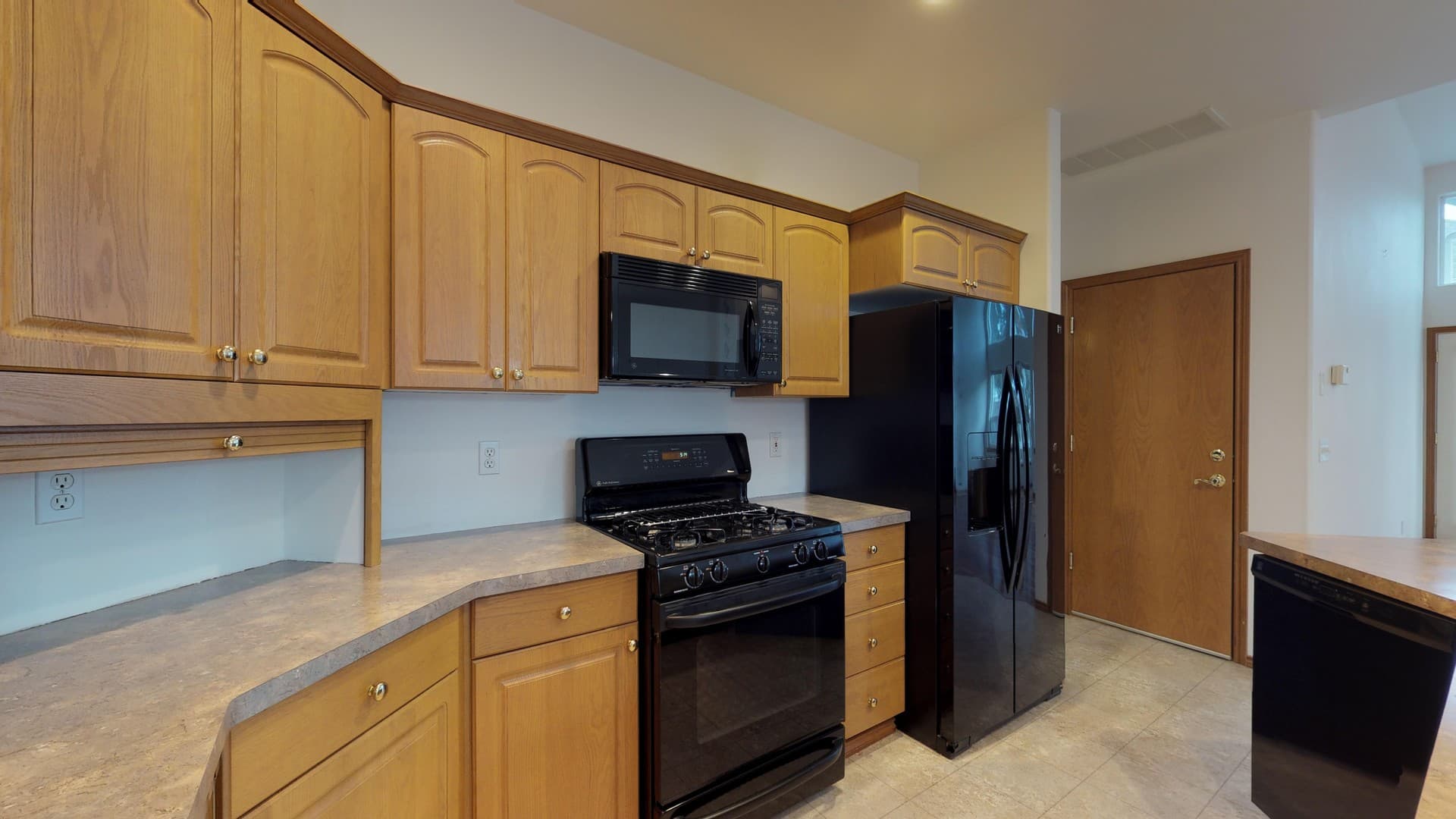 Covington House: 25430 156th Place SE