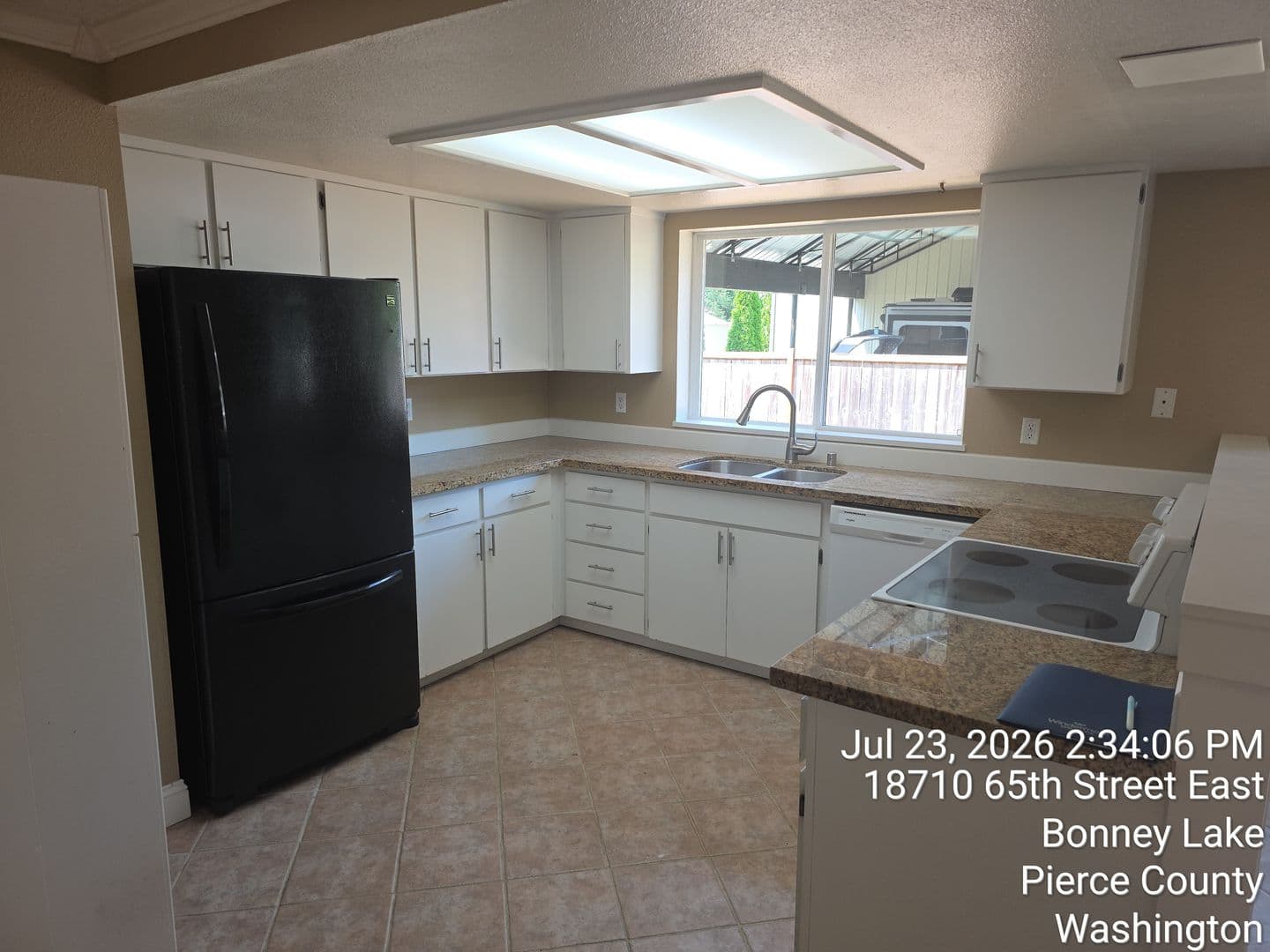 Bonney Lake House: 18716 65th St E