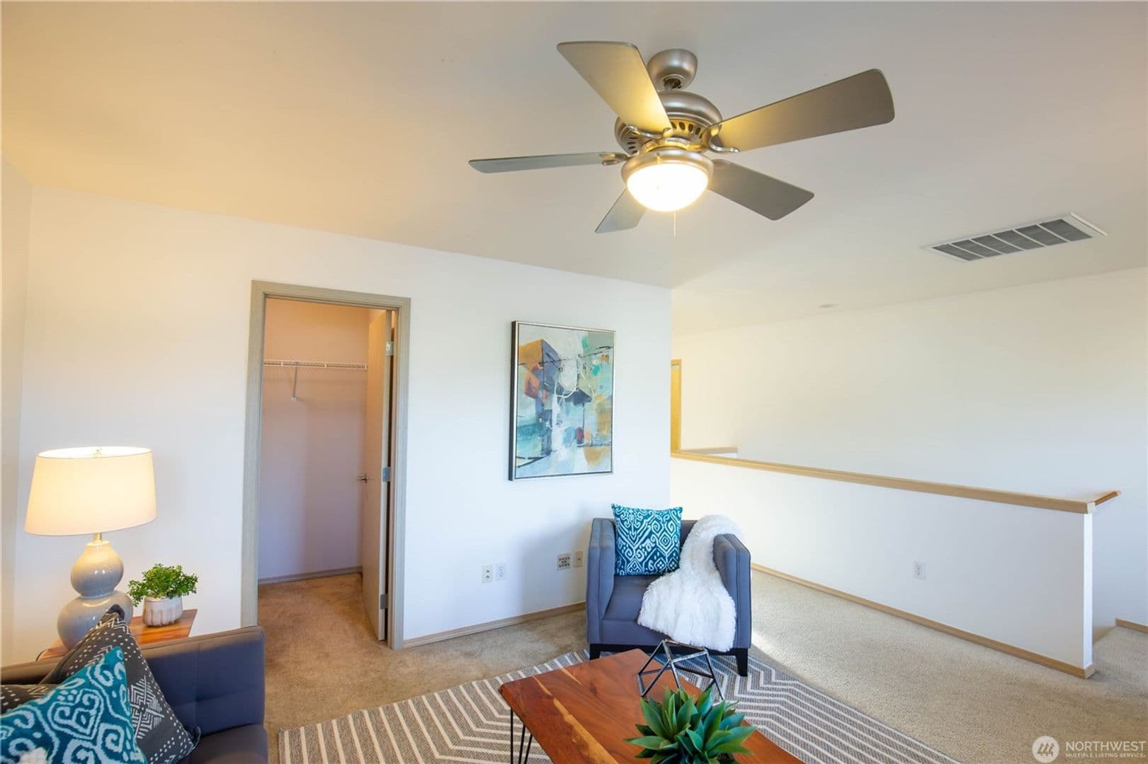 Federal Way House: 33219 41st Pl S