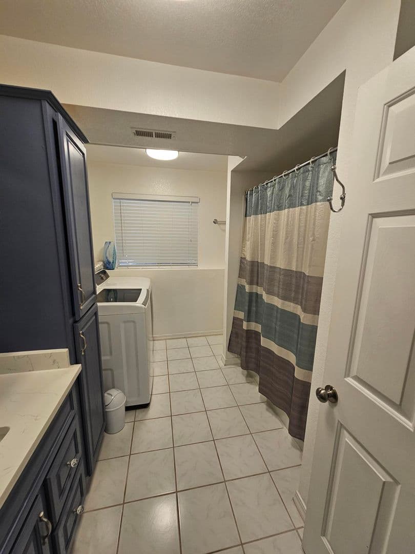 Federal Way House: 36521 1st Place SW