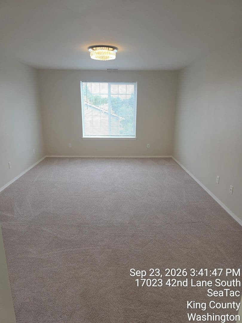 SeaTac House: 17023 42nd Lane S