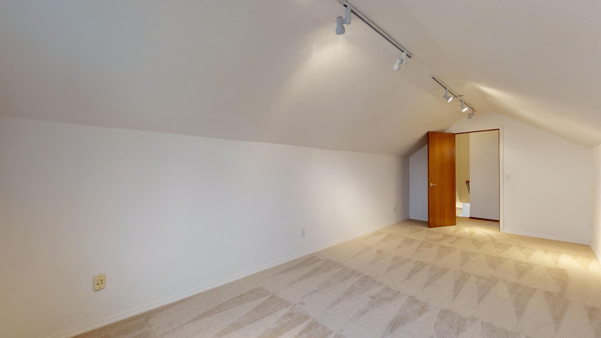 Covington House: 25430 156th Place SE