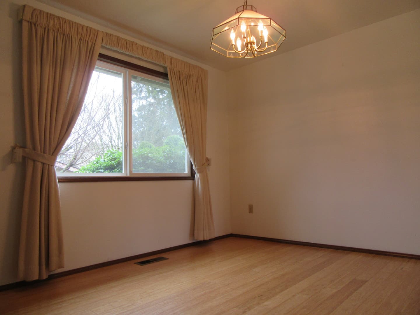 Renton House: 19344 133rd Ave SE