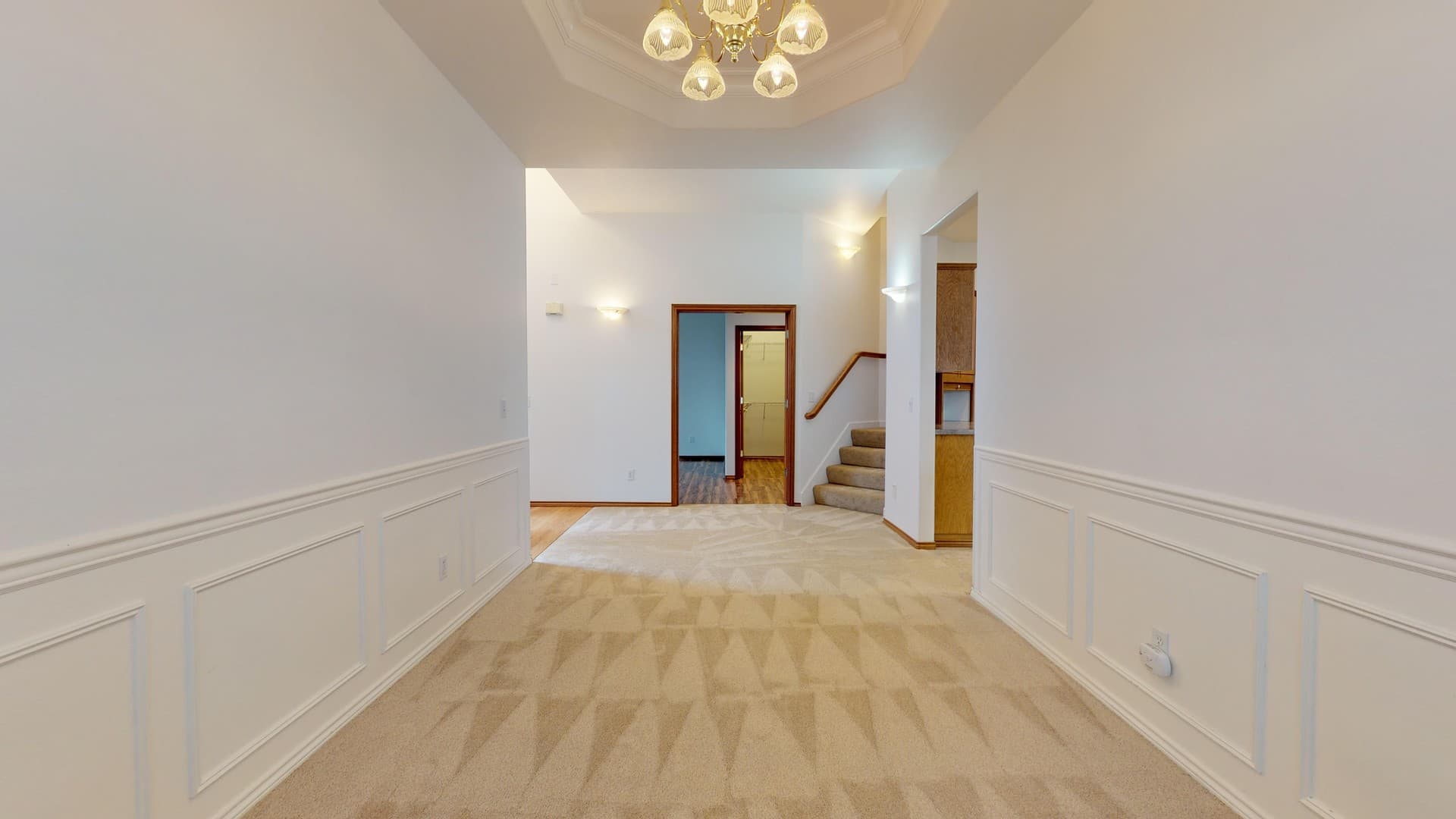 Covington House: 25430 156th Place SE