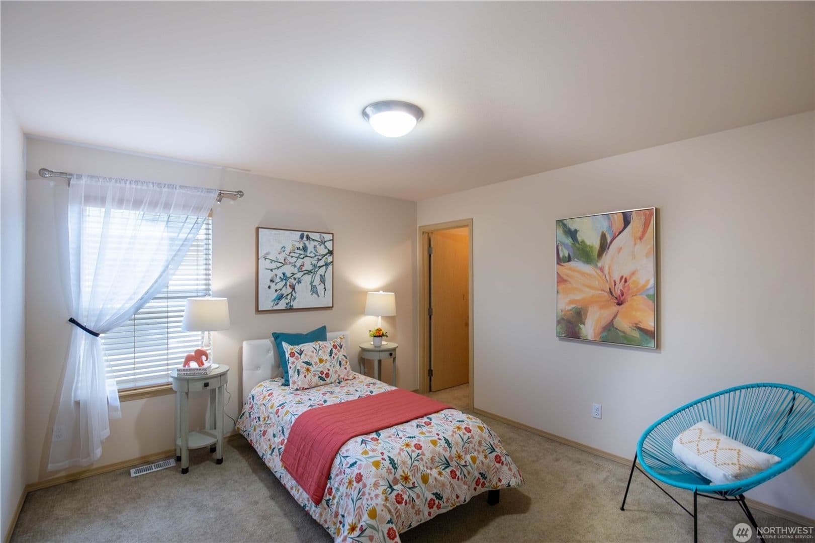 Federal Way House: 33219 41st Pl S