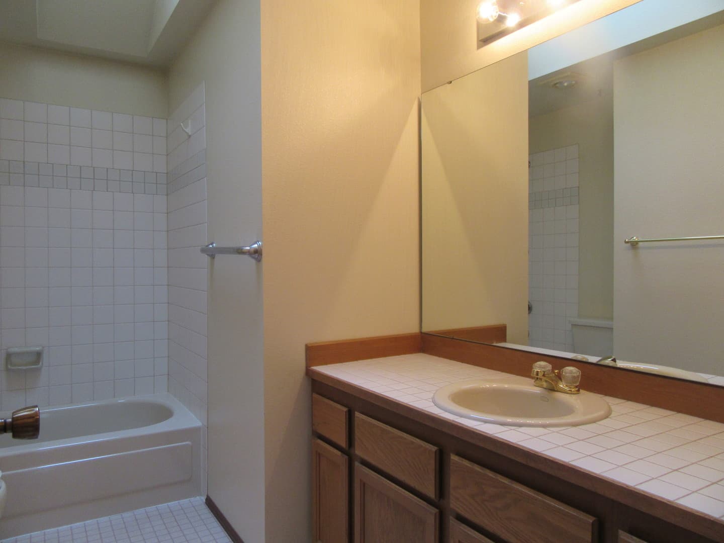 Renton House: 19344 133rd Ave SE