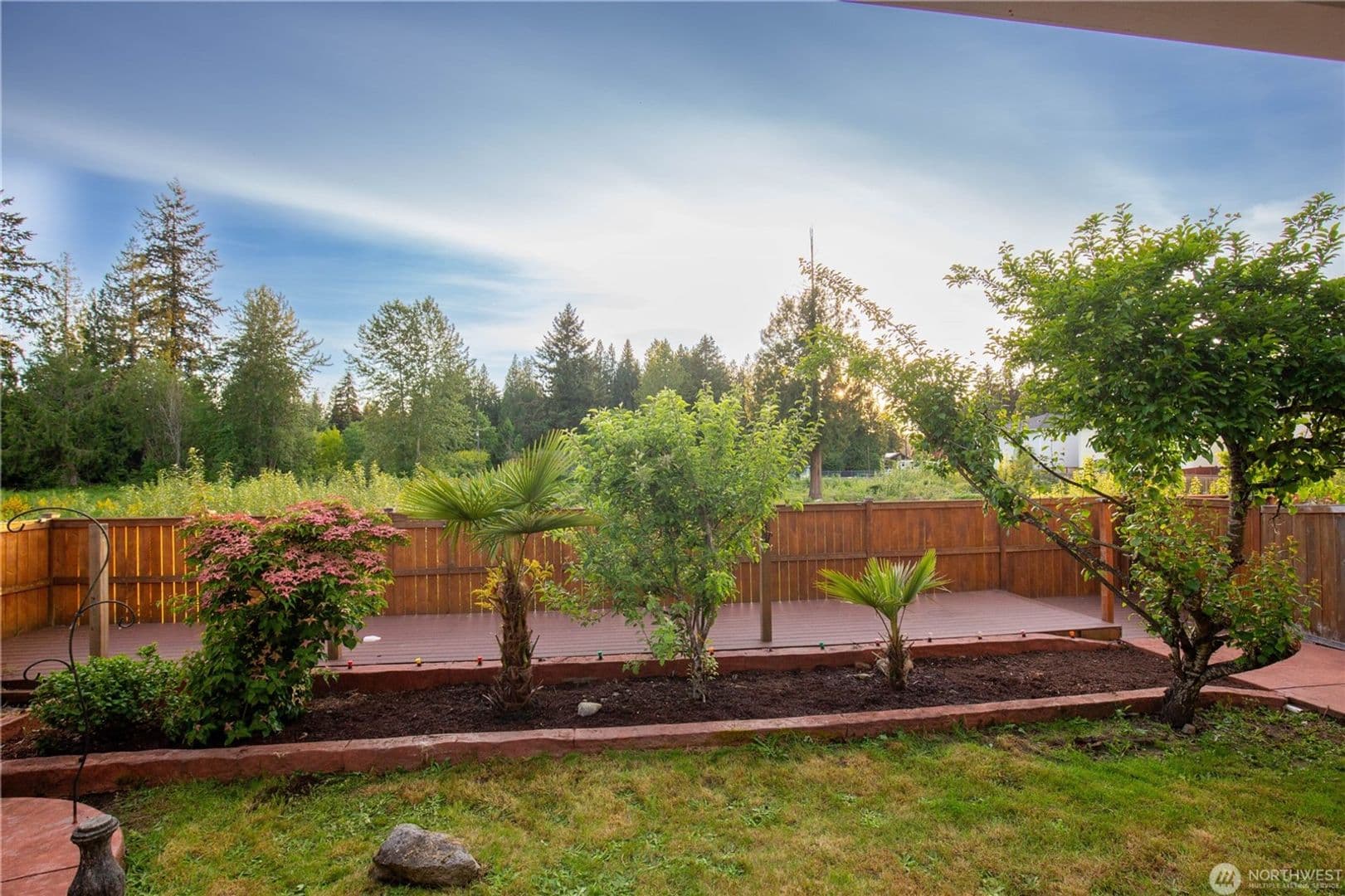 Federal Way House: 33219 41st Pl S