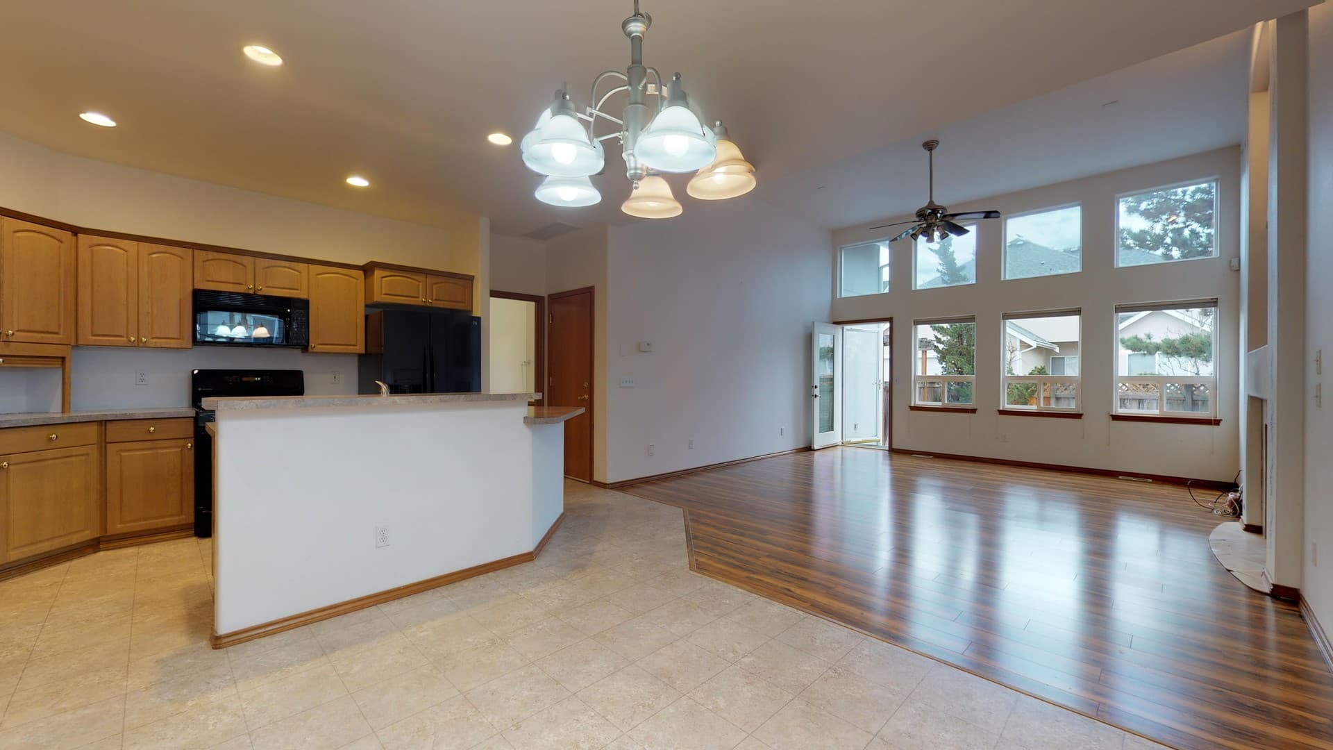 Covington House: 25430 156th Place SE