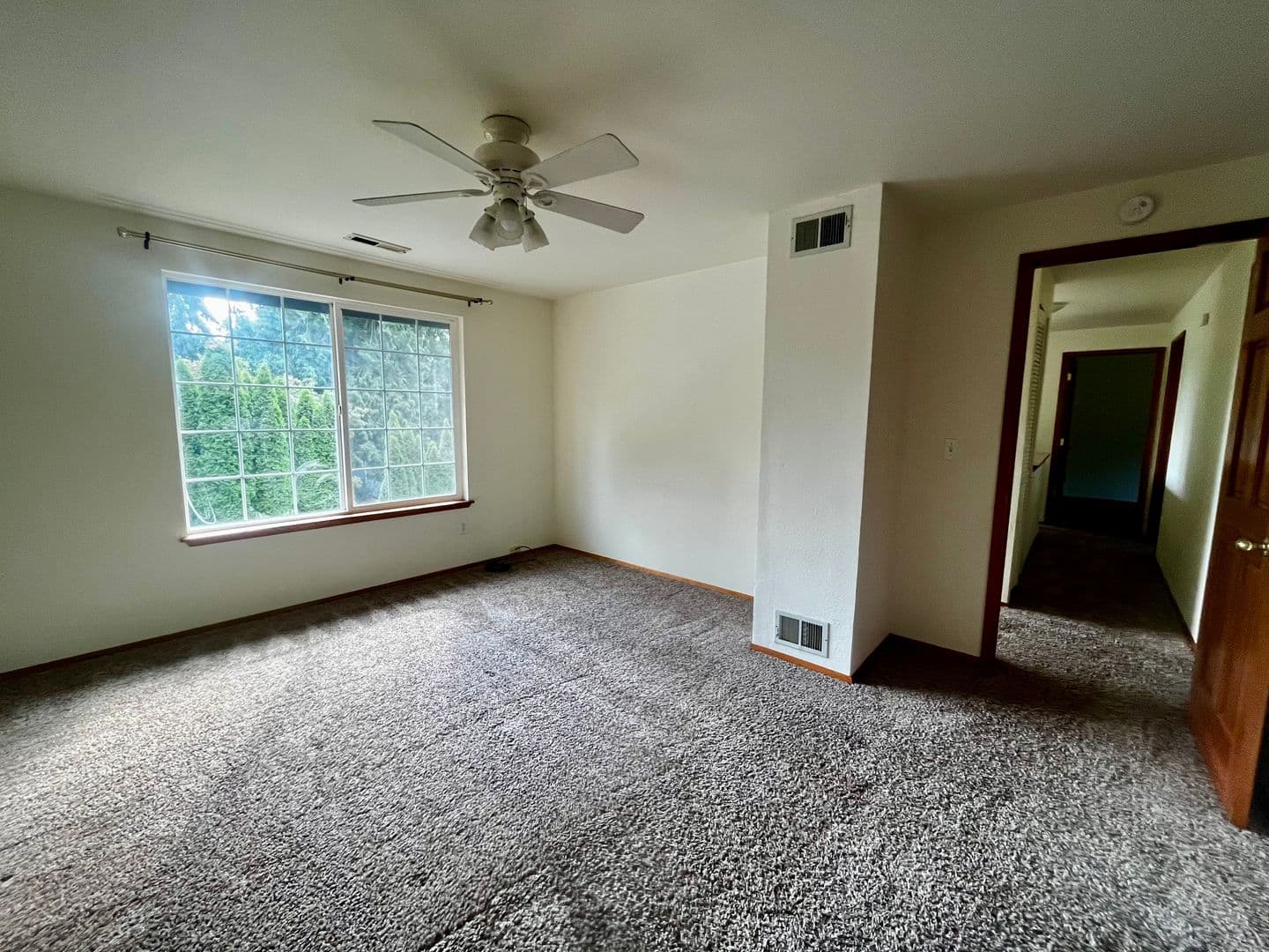 Bremerton House: 7465 Navajo Trail NE