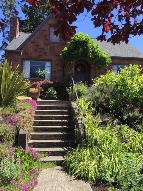 BREMERTON House: 612 HIGH AVENUE