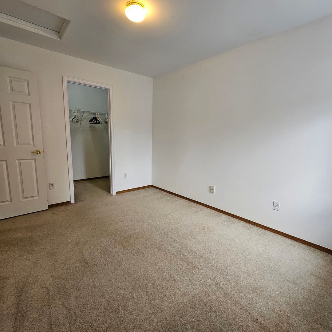 Silverdale House: 968 NW Poppy Ct