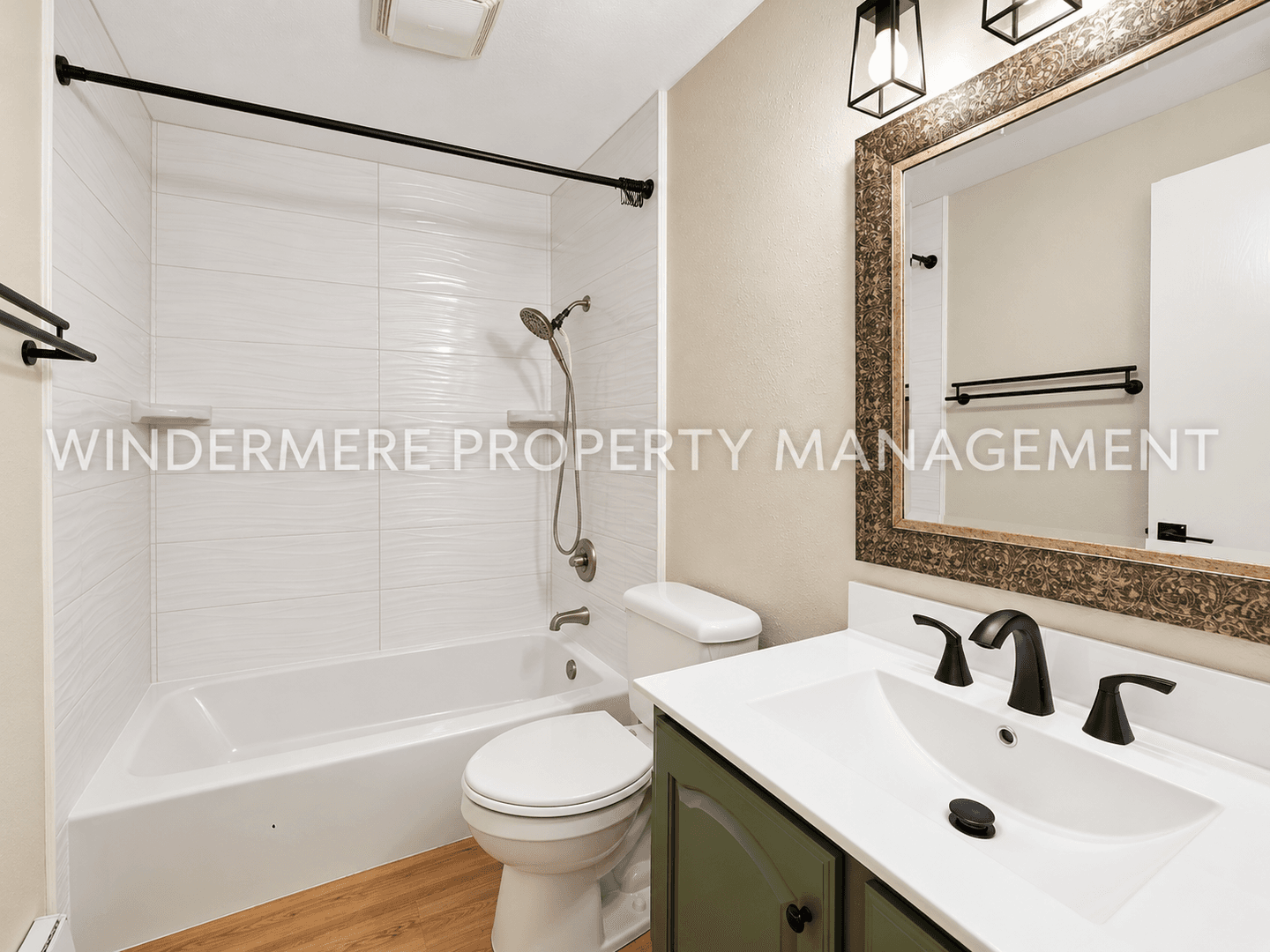 Port Orchard House: 9805 Lilly Pond Lane SW