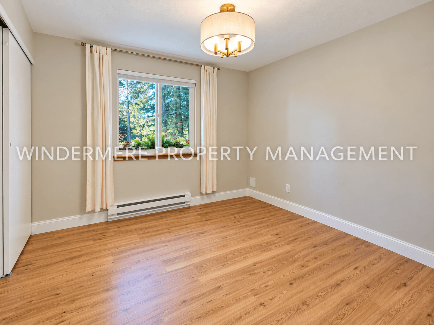 Port Orchard House: 9805 Lilly Pond Lane SW