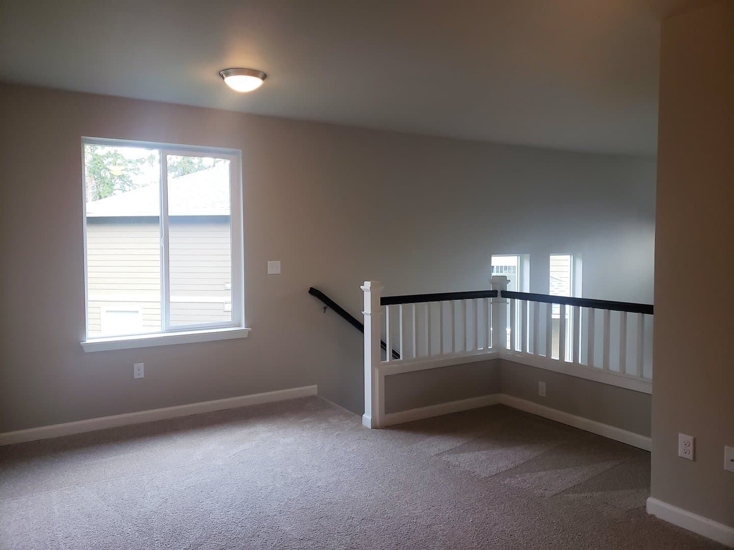 Bremerton House: 2402 Puget Sound Boulevard