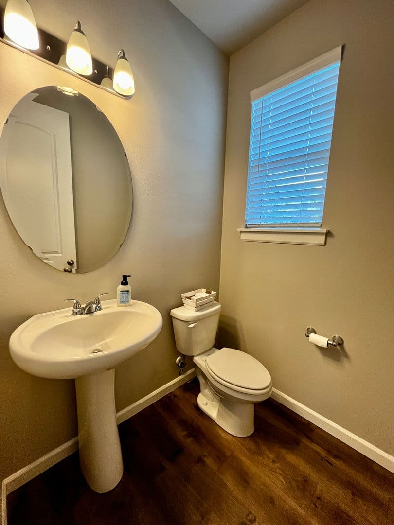 Port Orchard House: 4285 Andasio Loop SE