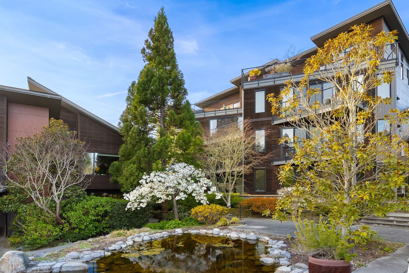 Bainbridge Island Condo: 610 Vineyard Lane #A302