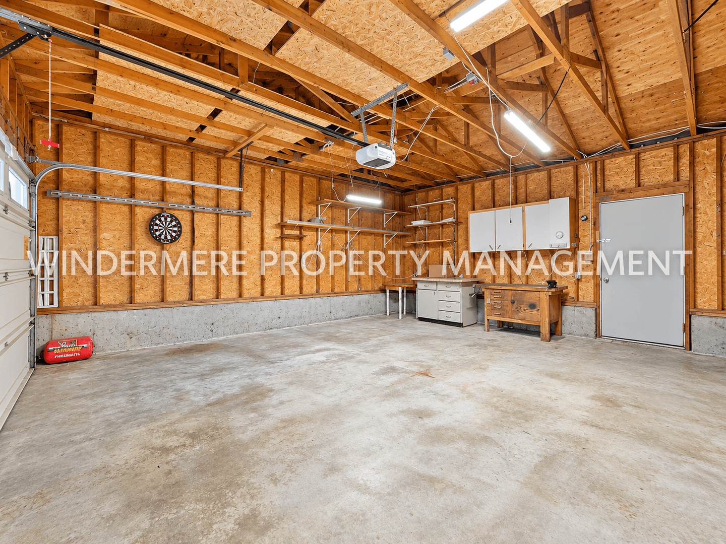Port Orchard House: 9805 Lilly Pond Lane SW