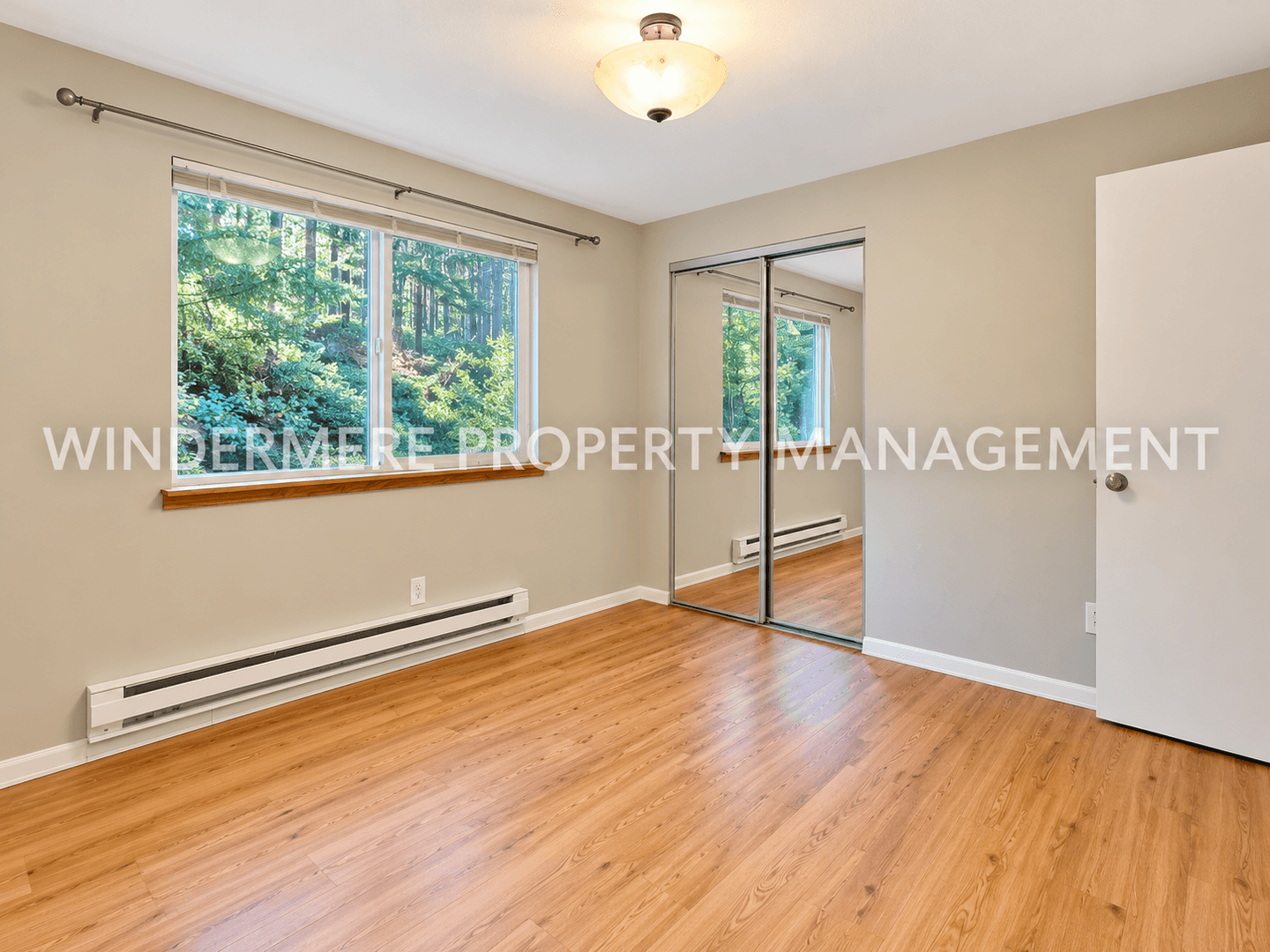 Port Orchard House: 9805 Lilly Pond Lane SW