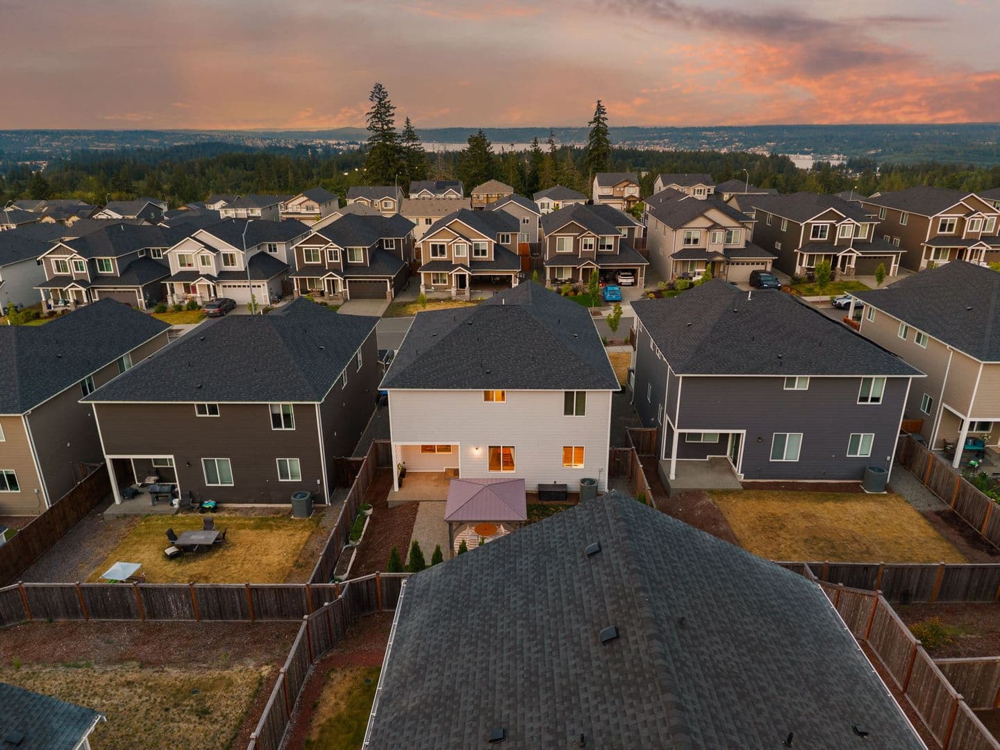 Bremerton House: 1428 Baker Heights Loop