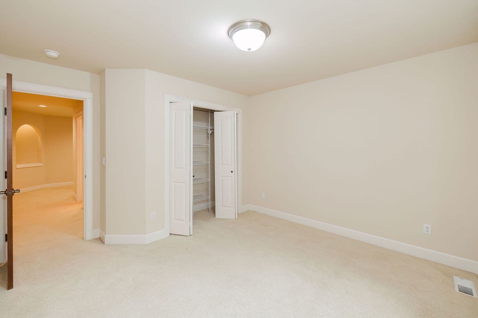 Bainbridge Island House: 9545 NE Idel Weis Ct