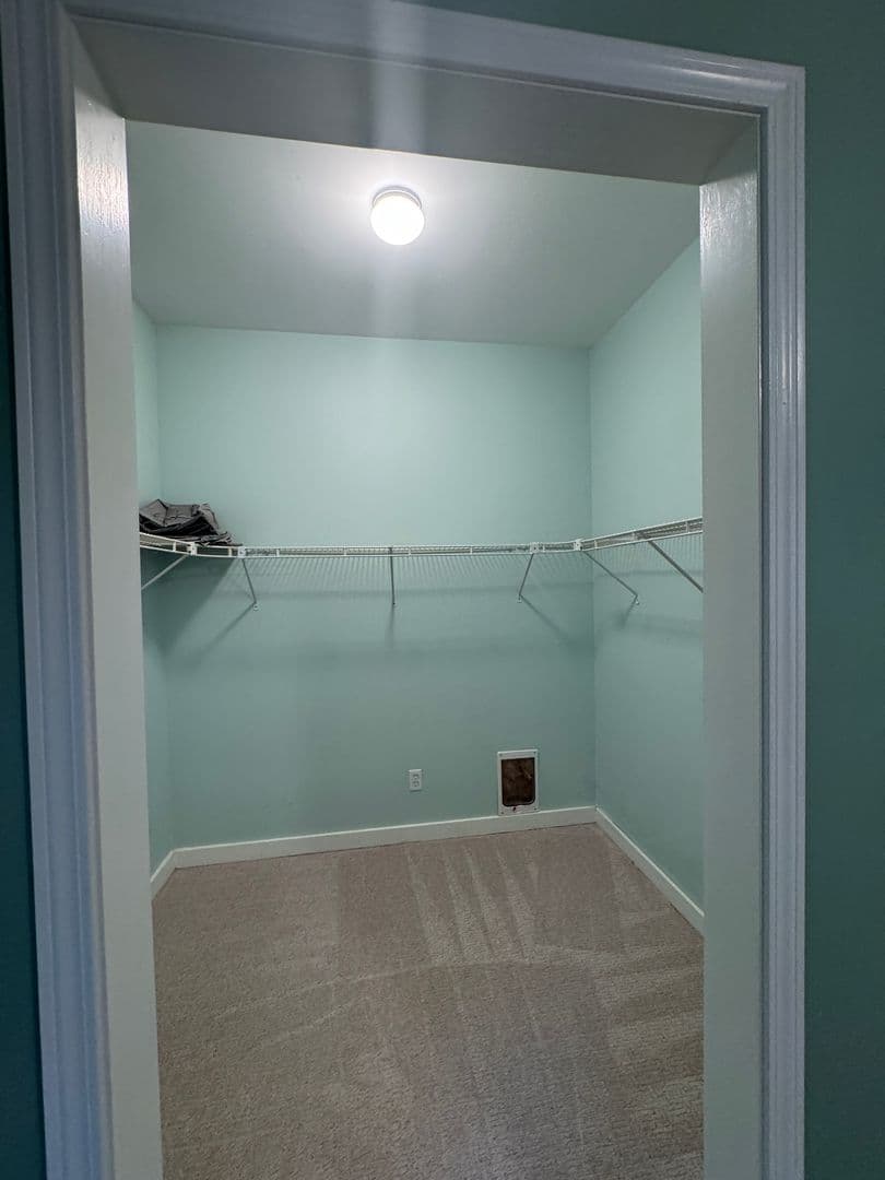 Bainbridge Island House: 6159 NE Old Mill Road
