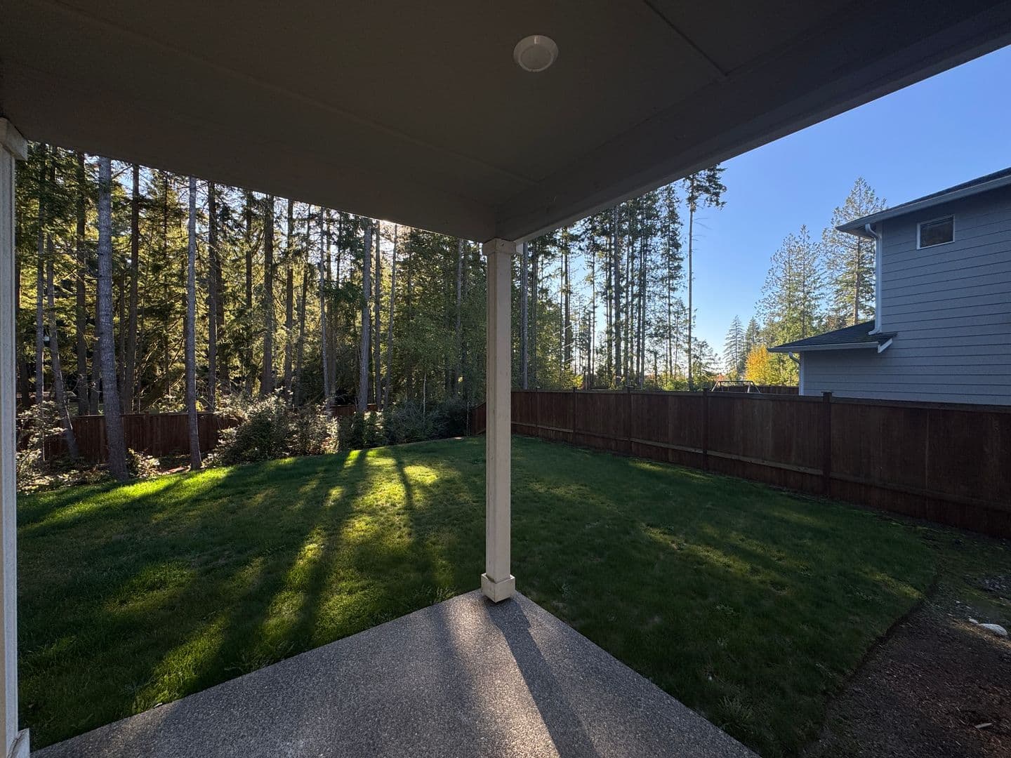Poulsbo House: 22102 Jameson Ave NW