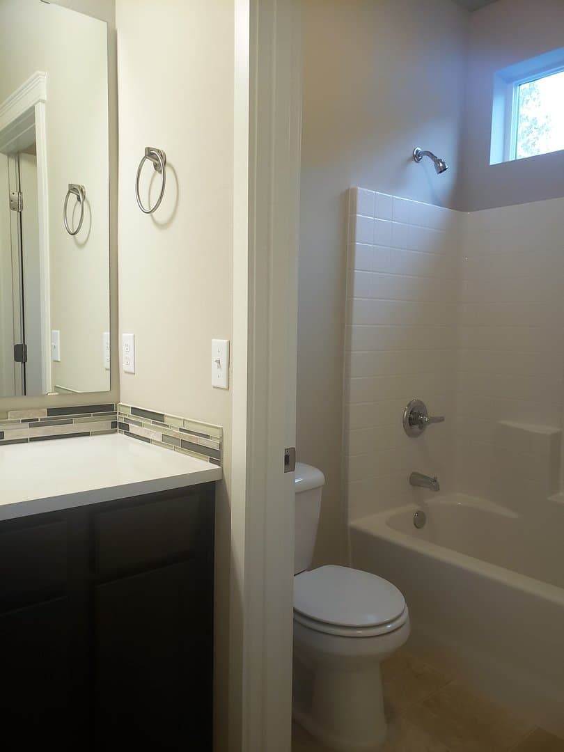 Bremerton House: 2402 Puget Sound Boulevard
