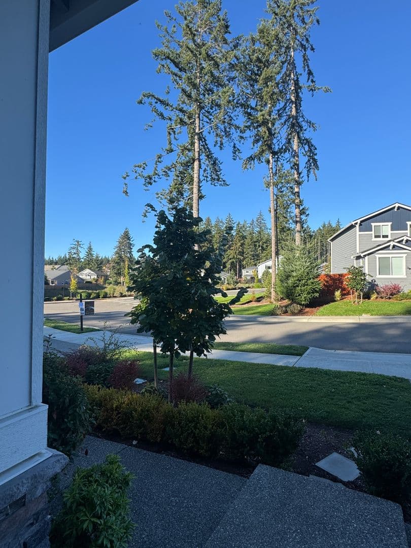 Poulsbo House: 22102 Jameson Ave NW