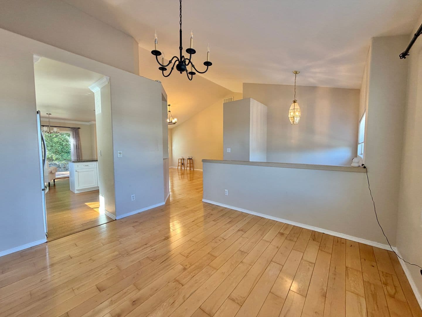Poulsbo House: 18265 Miss Ellis Loop NE