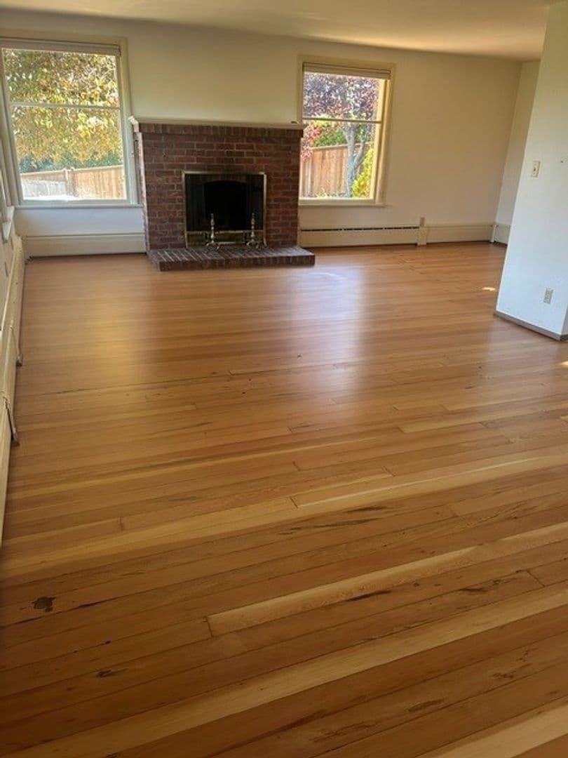 Bainbridge Island House: 261 Eagle Place NE
