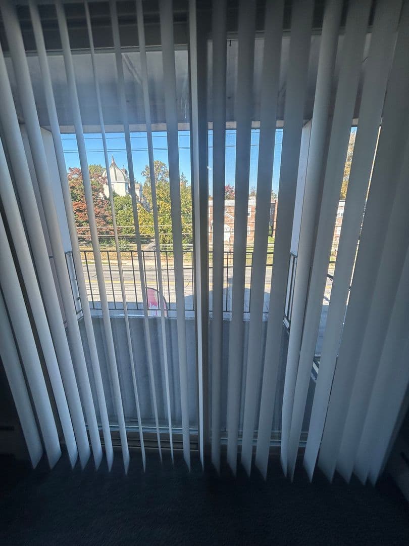 RIDLEY PARK Apartment: 2 W. CHESTER PIKE