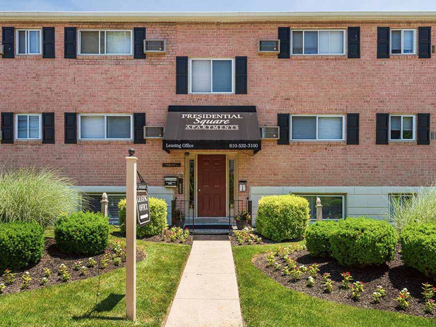 Secane Apartment: 640 South Avenue
