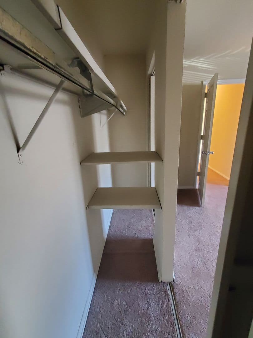 SECANE Apartment: 824-828 PROVIDENCE RD