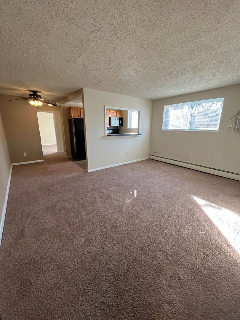 Secane Apartment: 640 South Avenue