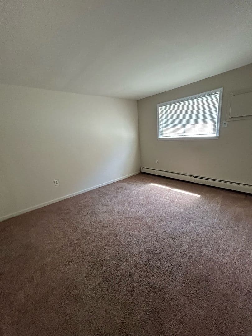 NORWOOD Apartment: 60 WEST WINONA AVENUE