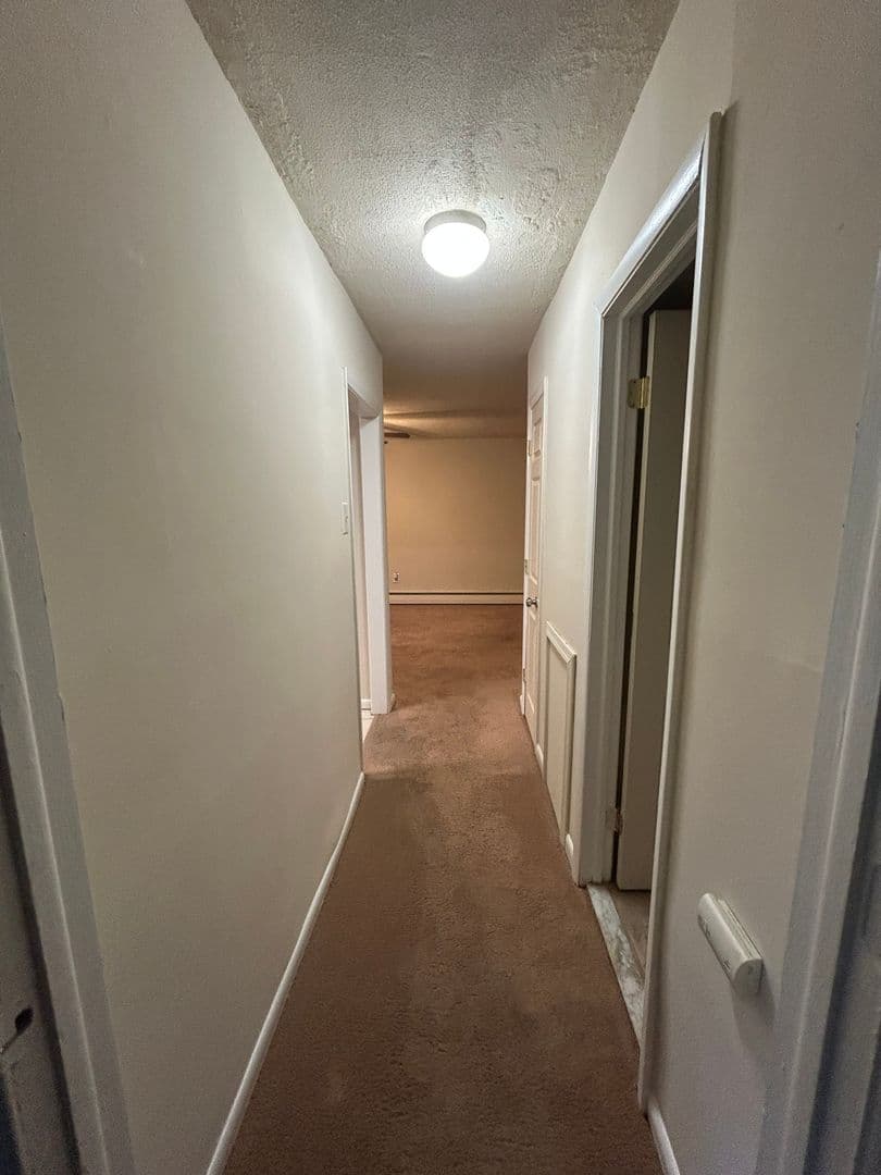 SECANE Apartment: 824-828 PROVIDENCE RD