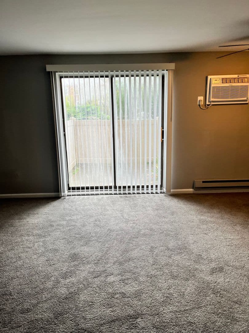GLENOLDEN Apartment: 100 OAK AVE