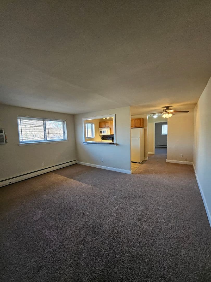 Secane Apartment: 640 South Avenue